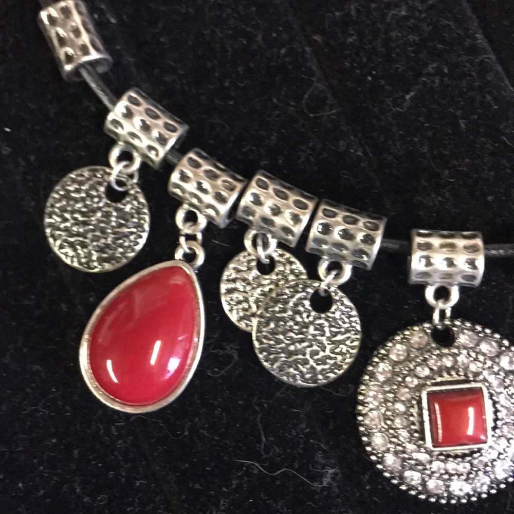 Premier Designs Cayenne Necklace - Picture 5 of 6